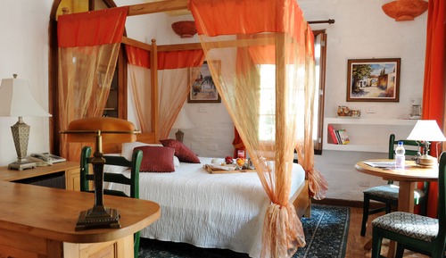 Deluxe suite with chimeney and garden - 2pax
