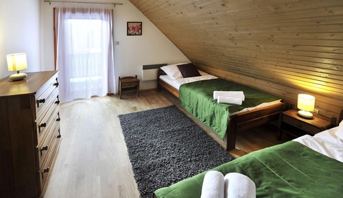 Chalet, 3 habitaciones, cocina, vistas al jardín