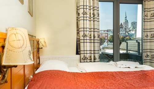Habitación doble, vistas a la ciudad