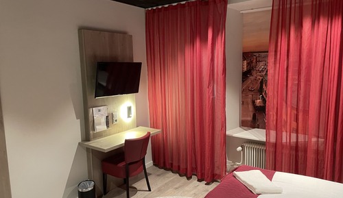 Twin Room, Without Window, Shared Bathroom