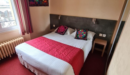 Habitación Confort doble, accesible para personas con discapacidad, baño privado