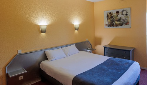 Habitación Confort con 1 cama doble o 2 individuales, 2 camas individuales