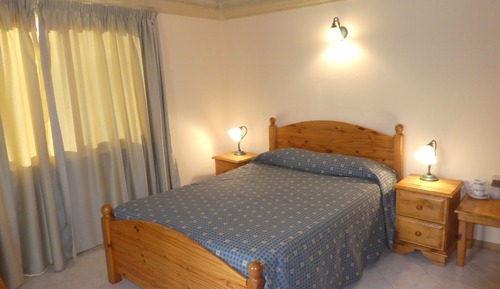 Double Bed Economy