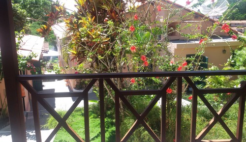 Apartamento Com Varanda