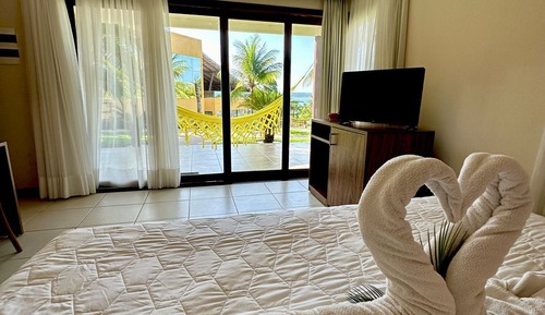 Apartamento Luxo Vista Piscina e Lagoa
