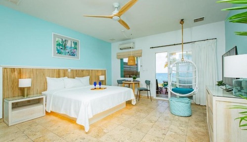 Habitación Deluxe, 1 cama de matrimonio grande, balcón, frente al mar