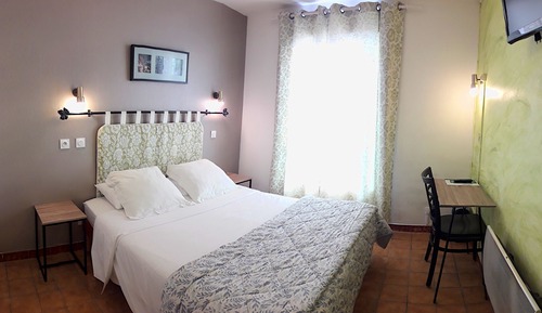 Habitación doble, baño privado