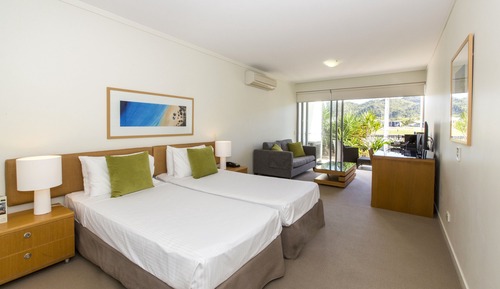Habitación superior (Hotel, Weekly Housekeeping)