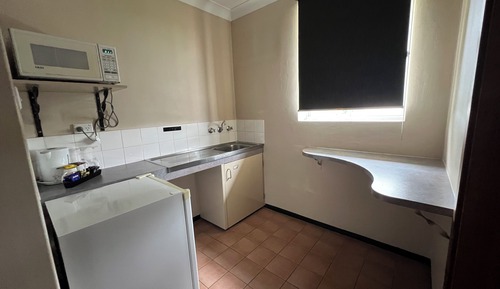 Habitación estándar doble, no fumadores, cocina básica (Queen/Kitchenette)