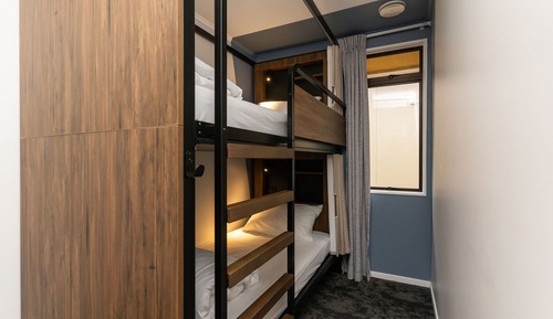Entire 4 Bed Dorm