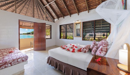 Bungalow, frente a la playa