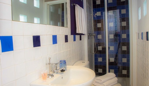 Habitación con 2 camas individuales, planta baja