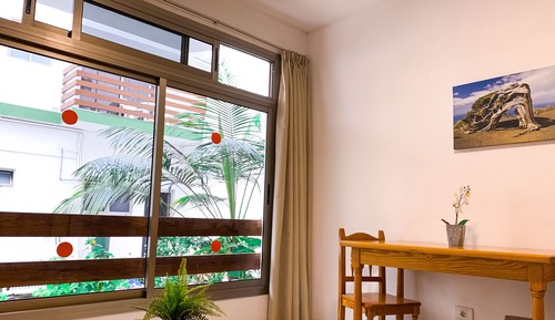 Estudio estándar, vistas al jardín, planta baja