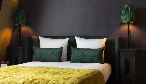 Deluxe Small Double Room