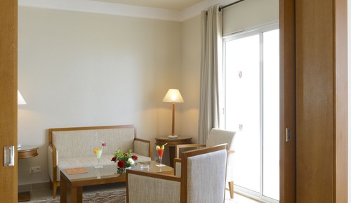 Suite junior, vistas al mar (2 adults)