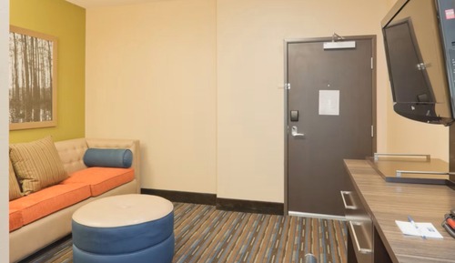 Suite, 1 cama de matrimonio grande con sofá cama