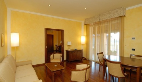 Suite junior, 2 camas de matrimonio