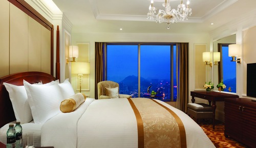 Suite, 1 cama de matrimonio grande, vistas al río