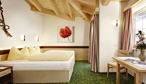 Habitación Confort doble, balcón