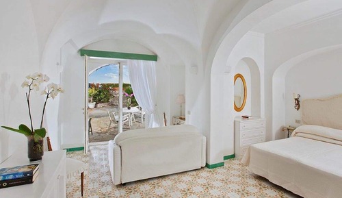 Suite junior, terraza, vistas al jardín