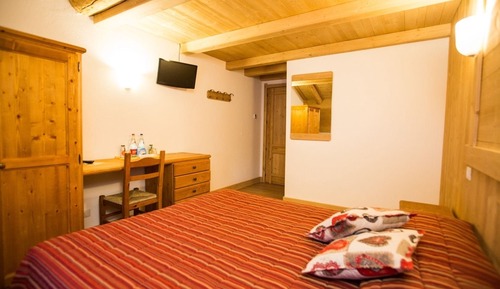 Habitación superior, baño privado
