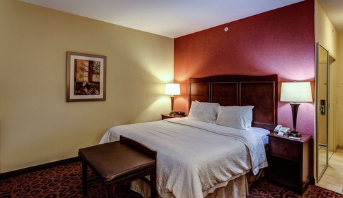 Cama matrimonial grande