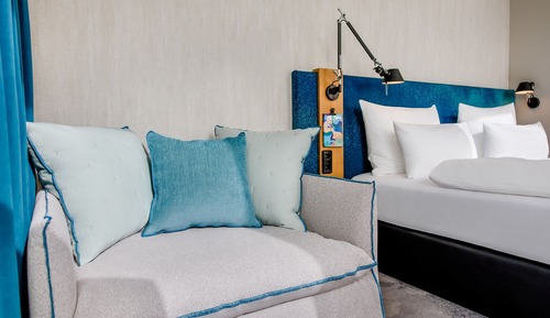 Habitación estándar, 1 cama de matrimonio grande, con vistas, en una planta alta