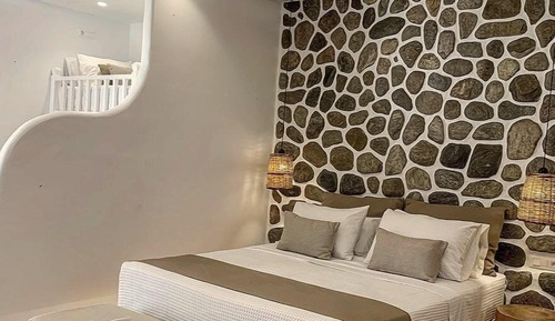 Suite familiar, vistas a la piscina