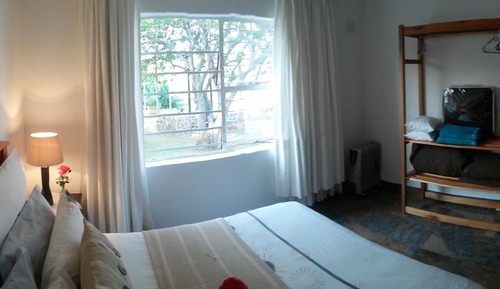 Casa de campo familiar, 2 habitaciones, vistas a la montaña, junto a la montaña