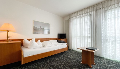 Economy Single Room