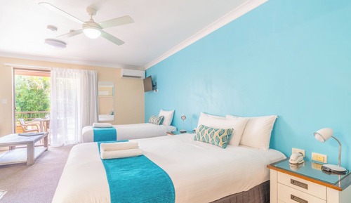 Habitación familiar, balcón