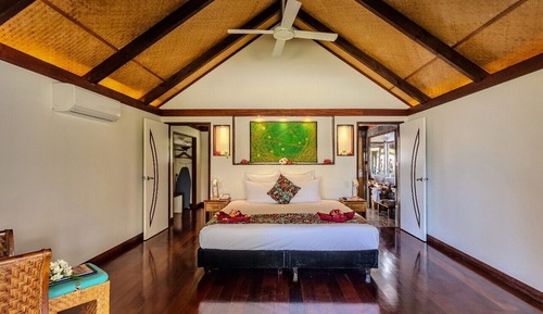 Habitación, vistas a la laguna (Bungalow)