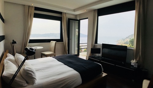 Suite familiar, habitaciones comunicadas, vistas al mar