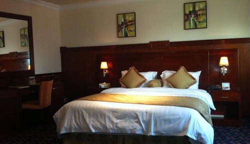 Junior Suite (Double Occupancy)