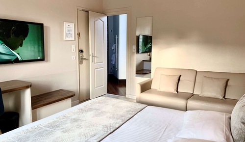Habitación familiar, 1 cama de matrimonio, no fumadores (with Sofabed)