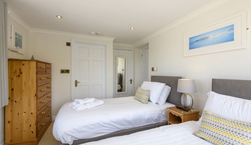Apartamento estándar, varias camas, vistas al mar