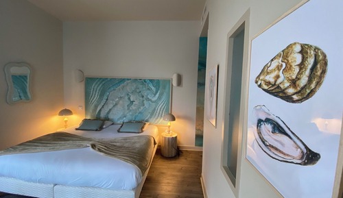 Suite junior, 1 cama de matrimonio grande (côté Canal Royal)