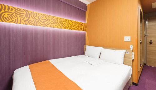 Habitación económica doble, fumadores (135cm Bed)