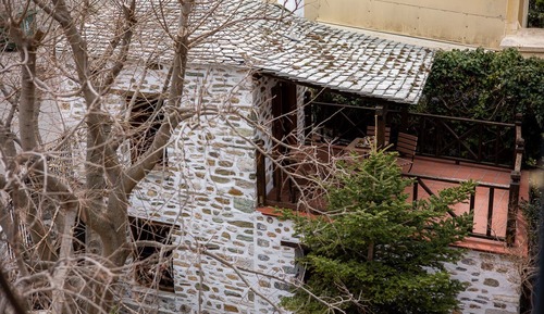 Suite junior, chimenea, vistas al jardín