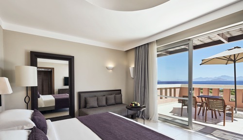Twin / Double Room Sea View