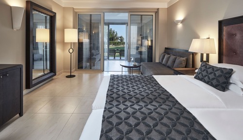 Suite junior, vistas al jardín