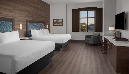 Habitación, varias camas