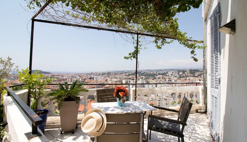 Habitación triple, terraza, vistas a la ciudad