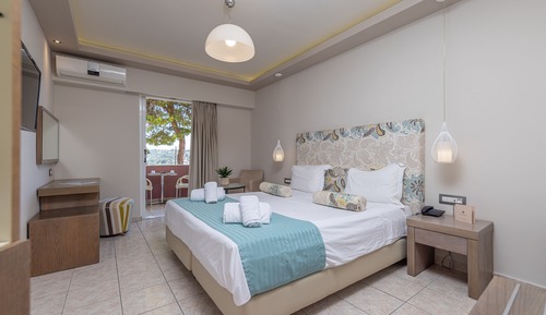 Habitación estándar doble, 1 habitación, vistas parciales al mar