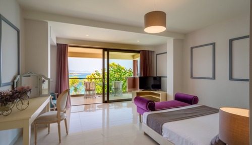 Suite panorámica, balcón, vistas al mar