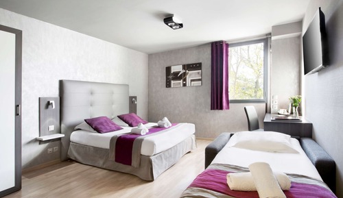 Habitación Confort, varias camas, accesible para personas con discapacidad (with Sofabed)