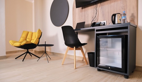 Habitación junior con 1 cama doble o 2 individuales
