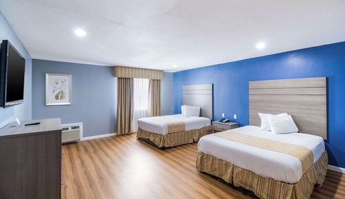 Suite, 2 camas de matrimonio, no fumadores (Efficiency)