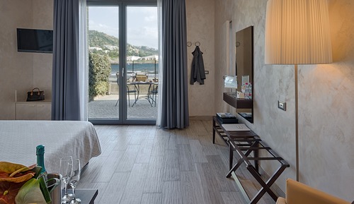 Suite familiar