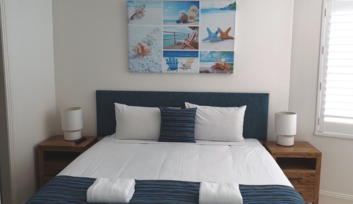 Ático, 2 habitaciones, bañera de hidromasaje, vistas al mar